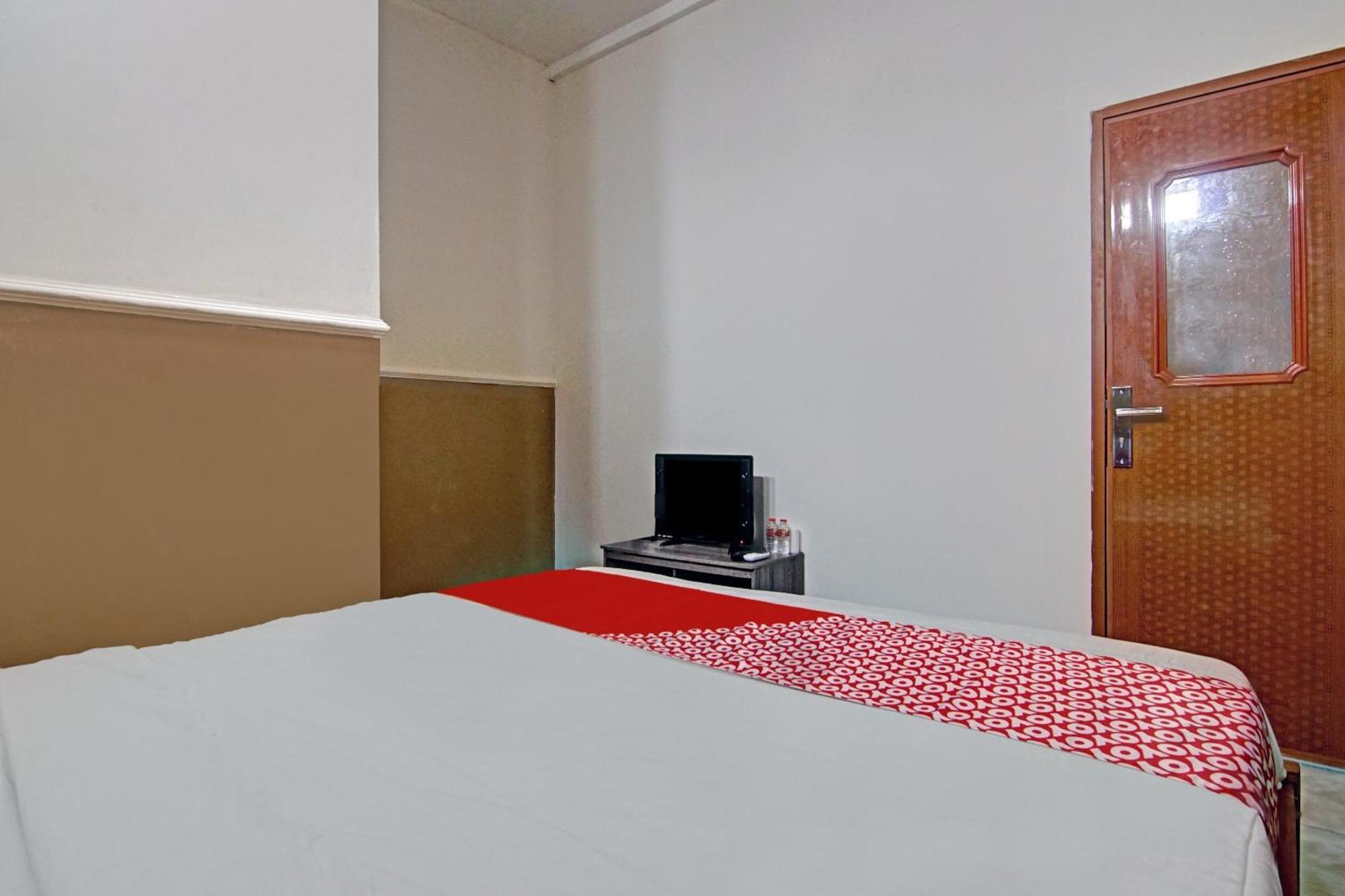 Super Oyo 90358 Poris Residence Syariah Tangerang Exteriör bild